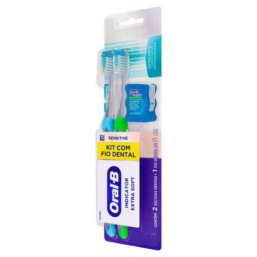 Kit 2 Escovas de Dente Sensitive com Cerdas Extra Macias + Fio Dental Complete Oral-B
